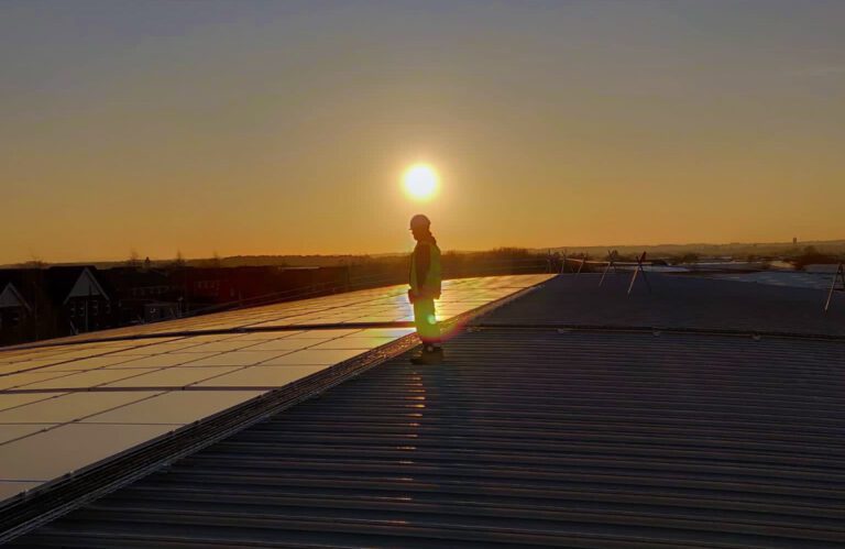 increase energy efficiency with solar panels