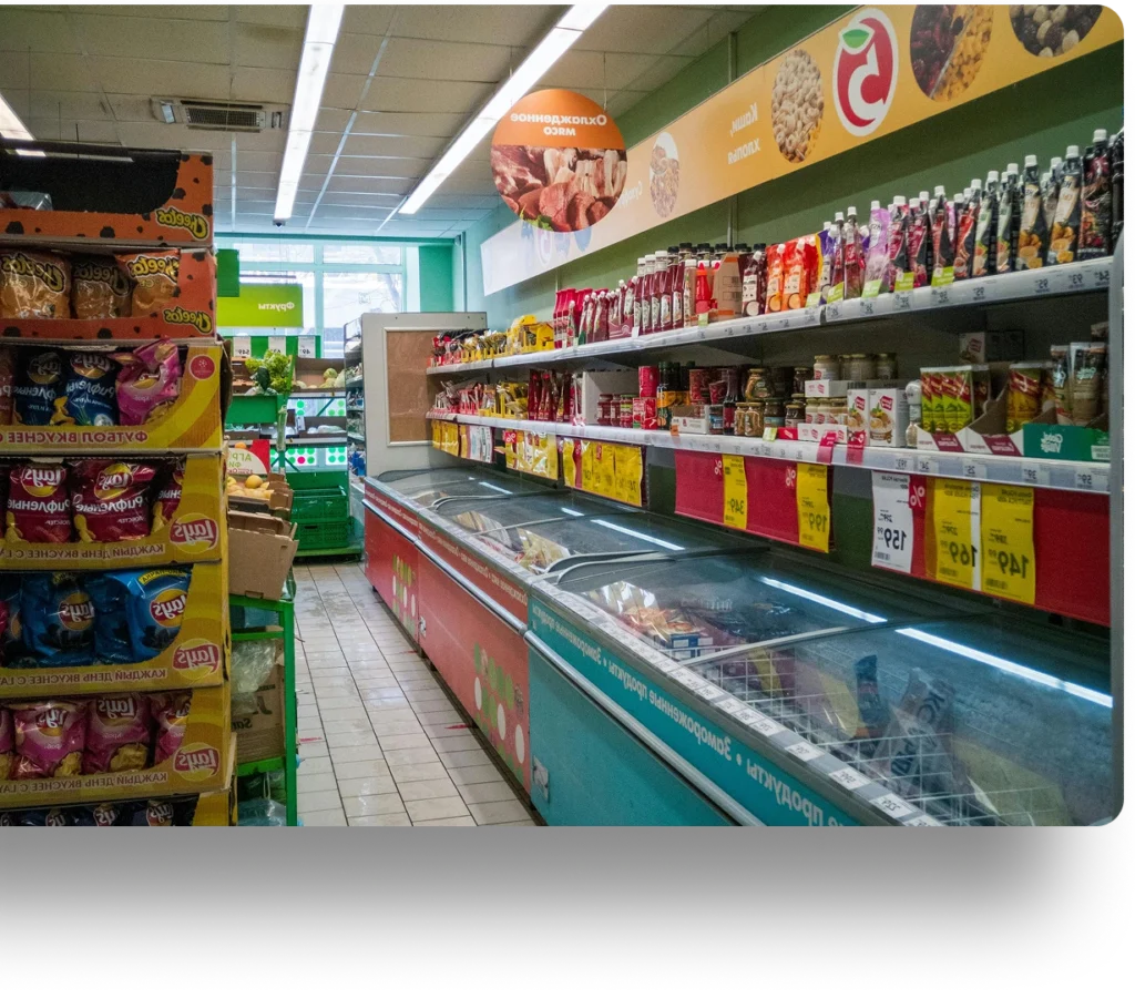 Between rising energy costs and increased taxes, dozens of stores in the UK have already been forced to close. With solar energy, however, supermarkets can get the power required to fuel their needs, and more…perhaps even making extra income in the process.